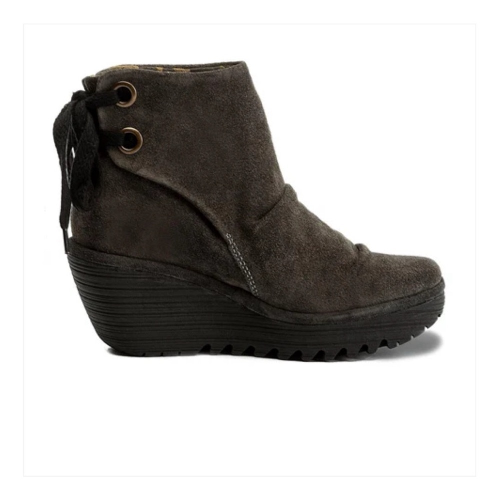 Fly London Suede Yama Booties in Diesel Size 8
